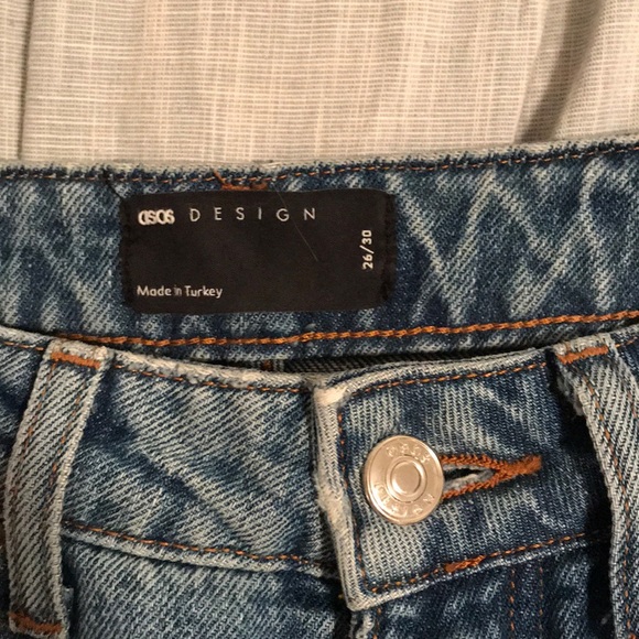 ASOS High Rise Relaxed Boyfriend Jeans - Picture 4 of 4